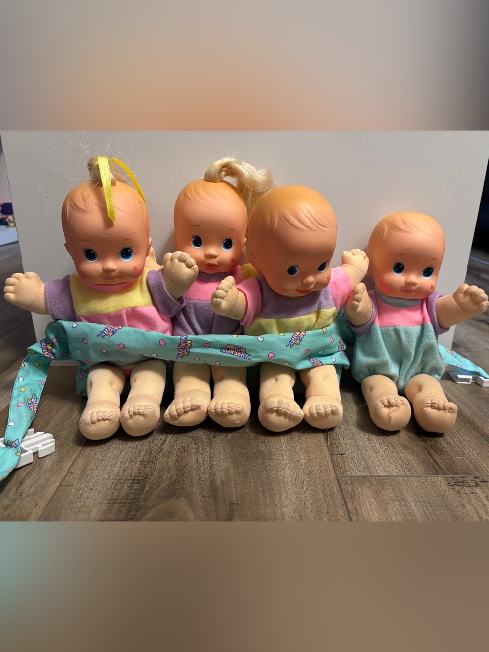 Vintage 1993 Magic Nursery Fuss n Giggle Triplets Doll Mattel, extra doll WORKS